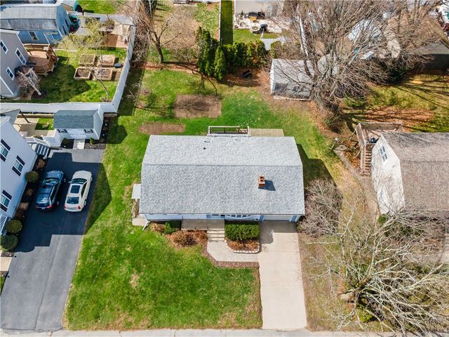 5 Luther Avenue, East Providence, RI 02914