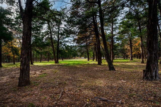 9135 Private Road 5204, Athens, TX 75751