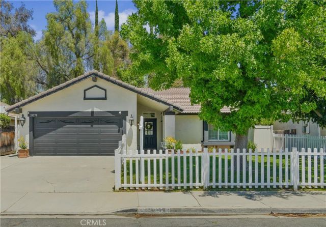 39771 Old Carriage, Murrieta, CA 92563