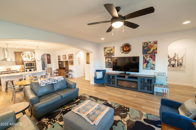 6359 W PLEASANT OAK Court, Florence, AZ 85132