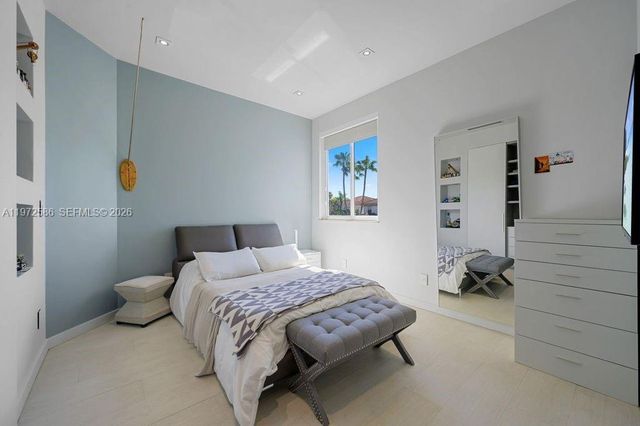 1615 NE 196th Street, Miami, FL 33179