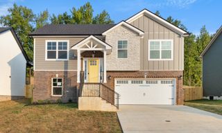 1208 Racker Dr, Clarksville, TN 37043