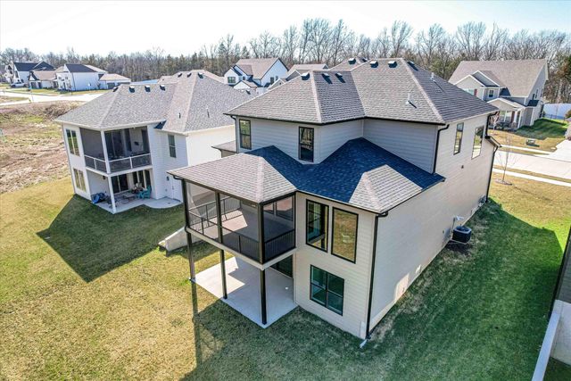 4820 WHISPER CT, Columbia, MO 65203