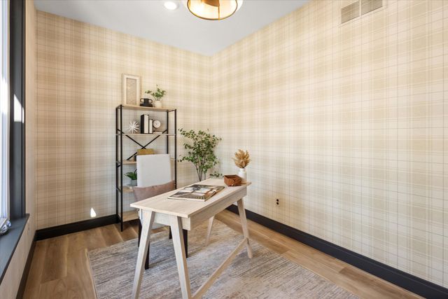 4820 WHISPER CT, Columbia, MO 65203