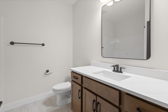 4820 WHISPER CT, Columbia, MO 65203