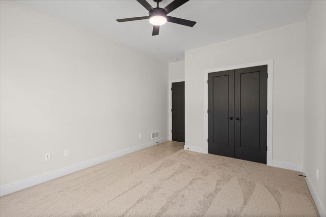 4820 WHISPER CT, Columbia, MO 65203