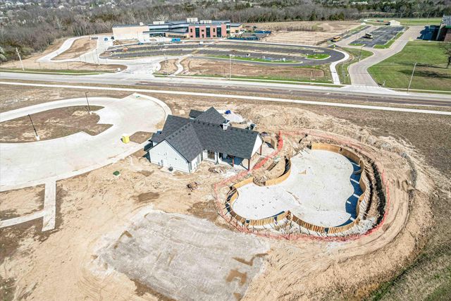 4820 WHISPER CT, Columbia, MO 65203