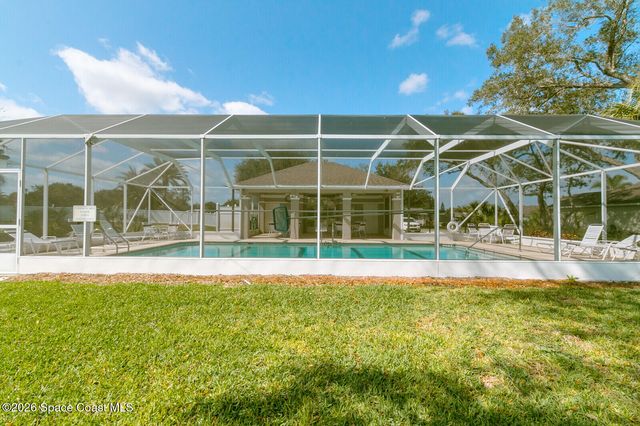 2152 Spring Creek Circle NE, Palm Bay, FL 32905