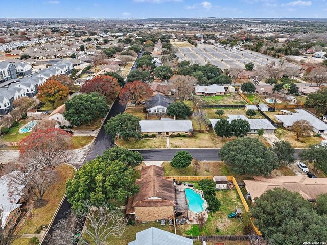 1203 Clearwater, New Braunfels, TX 78130