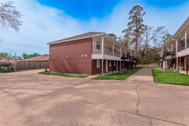 600 Palm Street 16, Huntsville, TX 77340