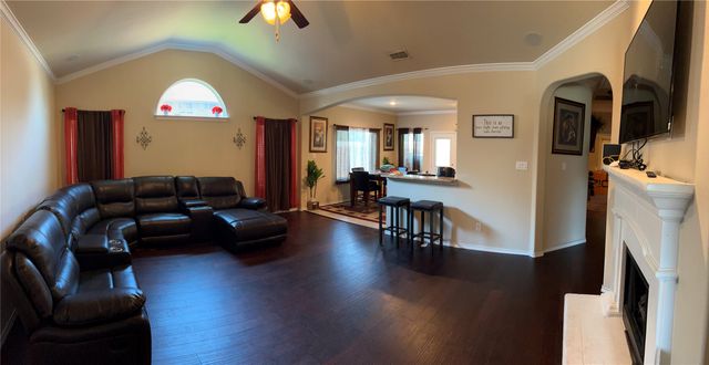 4805 Green River Drive, Denton, TX 76208