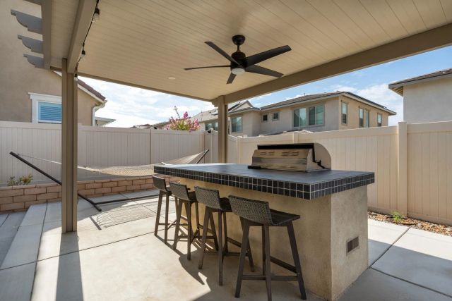 32005 Radiant Dr, Temecula, CA 92591