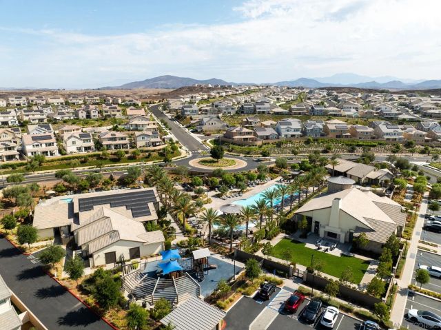 32005 Radiant Dr, Temecula, CA 92591