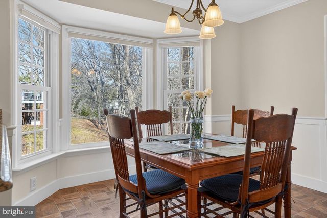 10223 CEDAR POND DR, Vienna, VA 22182