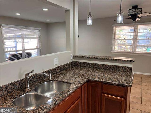 2047 Panstone Court SW, Marietta, GA 30060