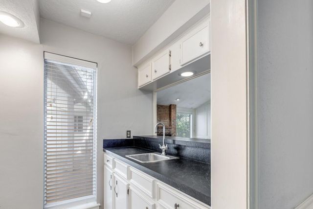 10222 Ella Lee Lane, Houston, TX 77042