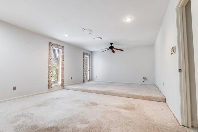 10222 Ella Lee Lane, Houston, TX 77042