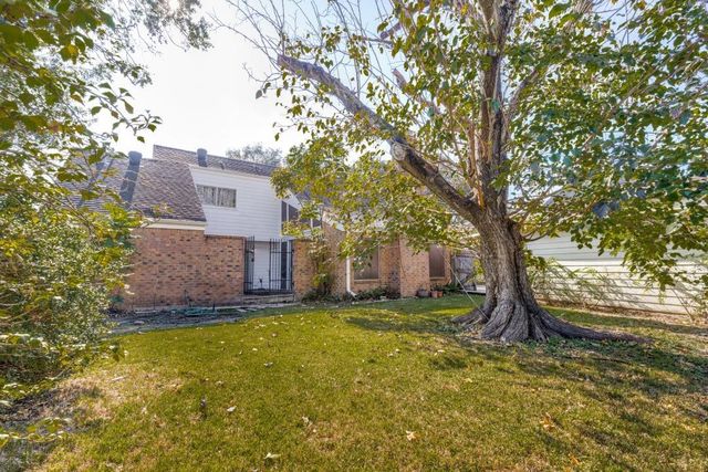 10222 Ella Lee Lane, Houston, TX 77042