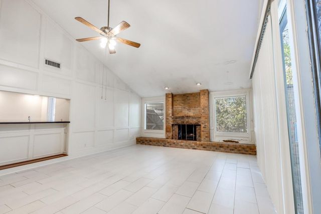 10222 Ella Lee Lane, Houston, TX 77042