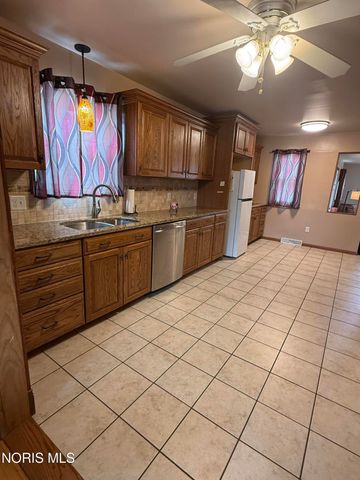 3422 Birchdale Drive, Toledo, OH 43623