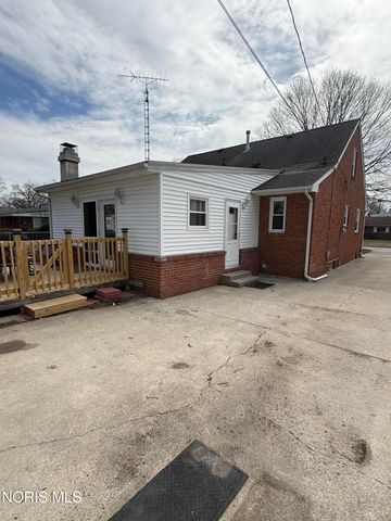 3422 Birchdale Drive, Toledo, OH 43623