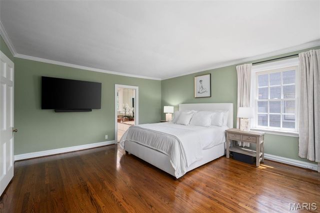 20 Ridgemoor Drive, Clayton, MO 63105