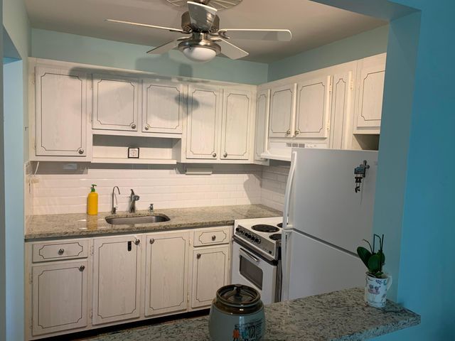 100 S South Boulevard 1c, Boynton Beach, FL 33435