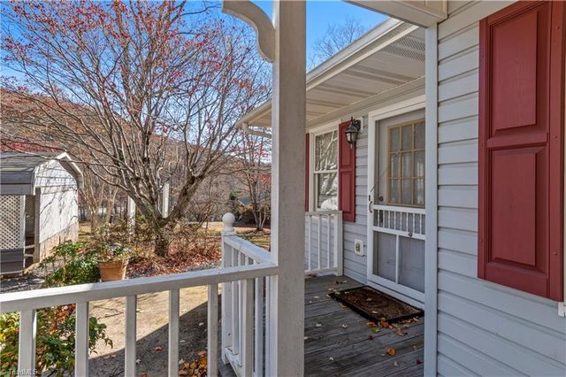 5091 US Highway 21, Thurmond, NC 28683