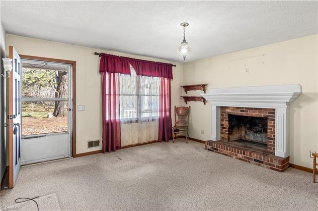 5091 US Highway 21, Thurmond, NC 28683