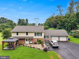 159 PLANEBROOK RD, Malvern, PA 19355