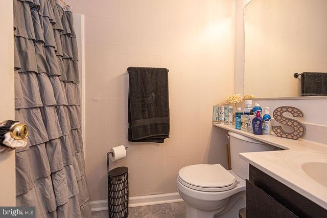 506 EDGEWATER DR, Salisbury, MD 21804