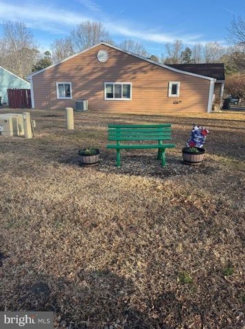 506 EDGEWATER DR, Salisbury, MD 21804