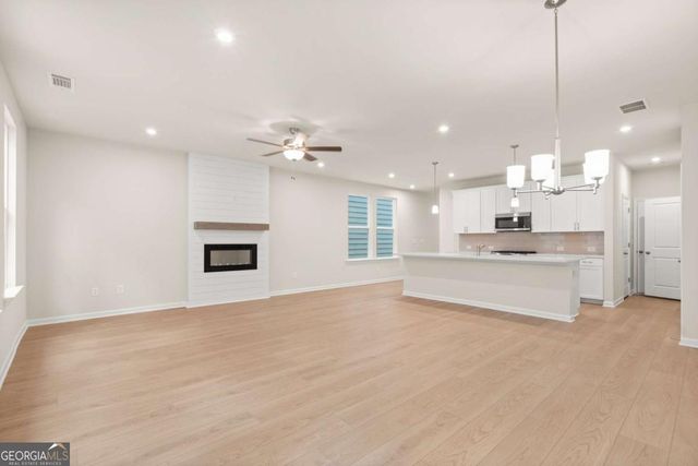 694 Smokey Quartz Way, Kennesaw, GA 30144