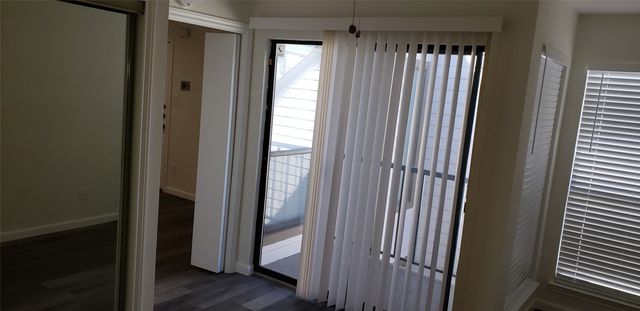 2300 Bamboo Drive N308, Arlington, TX 76006