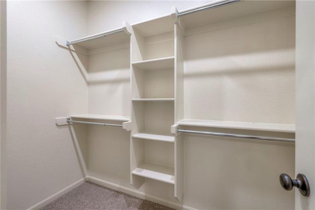 2926 SW Arboridge Drive, Lee's Summit, MO 64082