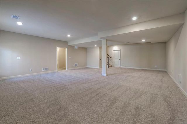 2926 SW Arboridge Drive, Lee's Summit, MO 64082