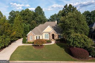 3552 Lake Ridge Drive, Gainesville, GA 30506
