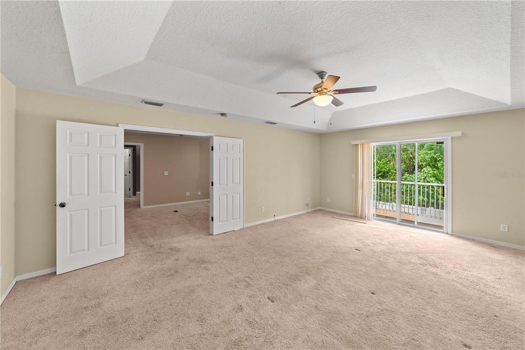 Image 17 of property listing at 6110 39TH COURT E, Bradenton, FL 34203