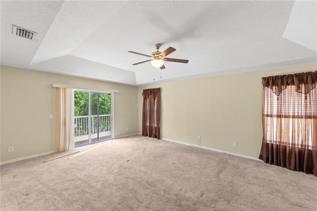 Image 30 of property listing at 6110 39TH COURT E, Bradenton, FL 34203