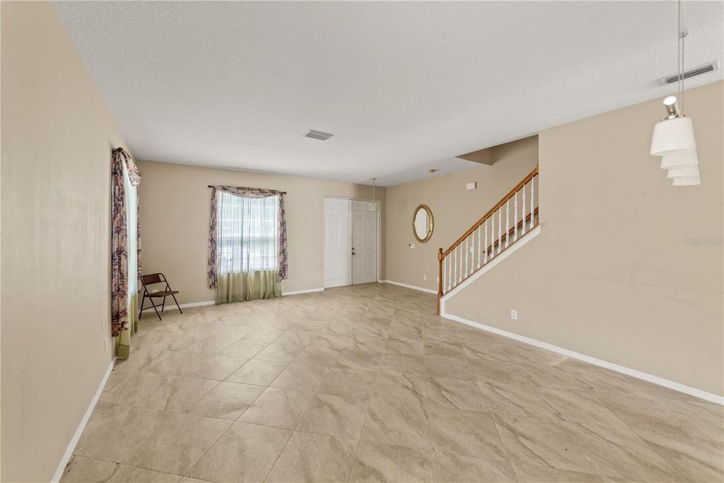 Image 35 of property listing at 6110 39TH COURT E, Bradenton, FL 34203