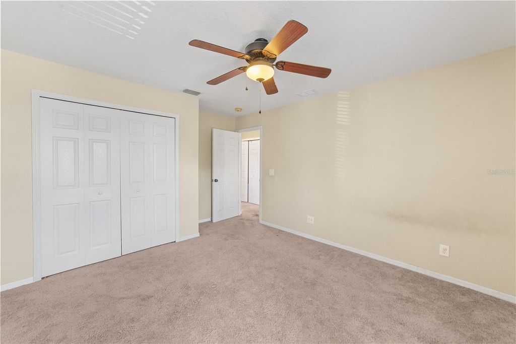 Image 39 of property listing at 6110 39TH COURT E, Bradenton, FL 34203