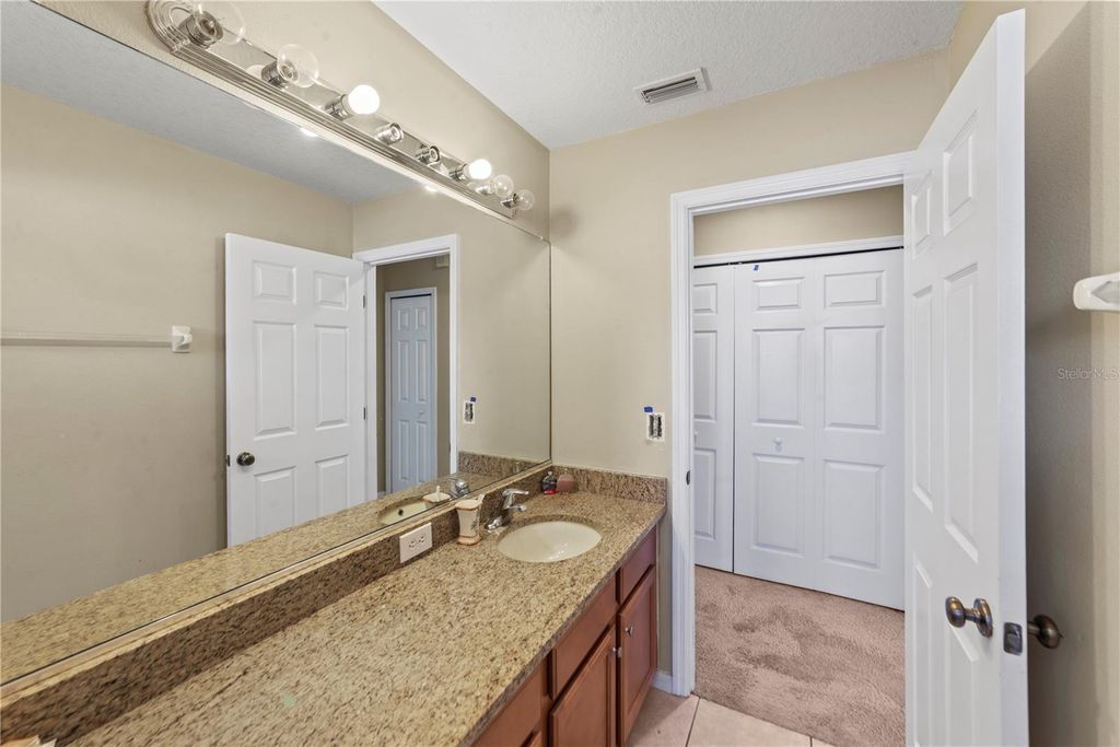 Image 41 of property listing at 6110 39TH COURT E, Bradenton, FL 34203