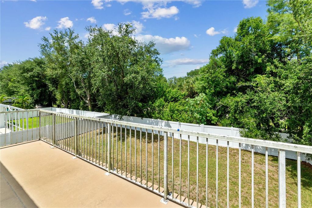Image 50 of property listing at 6110 39TH COURT E, Bradenton, FL 34203