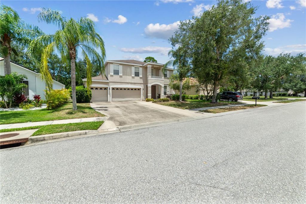 Image 51 of property listing at 6110 39TH COURT E, Bradenton, FL 34203