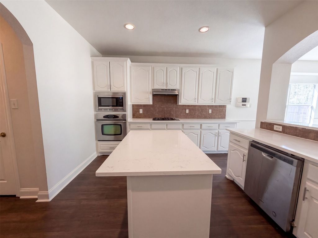 1803 High Meadow Street, Glenn Heights, TX 75154 — photo 2
