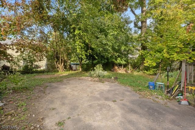 268 Midland Ave, River Edge Boro, NJ 07661