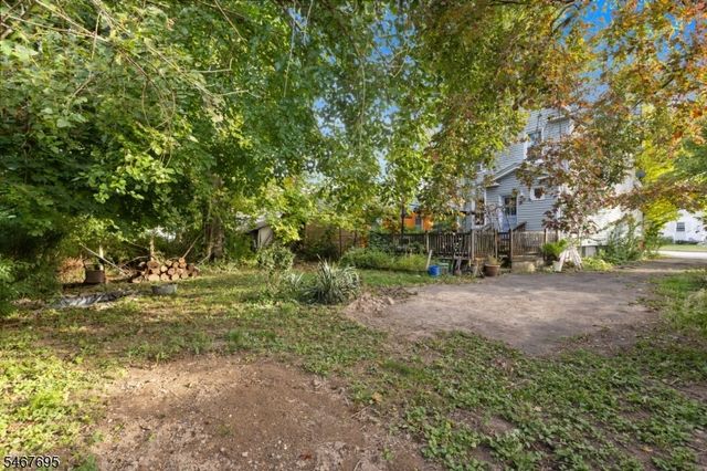 268 Midland Ave, River Edge Boro, NJ 07661