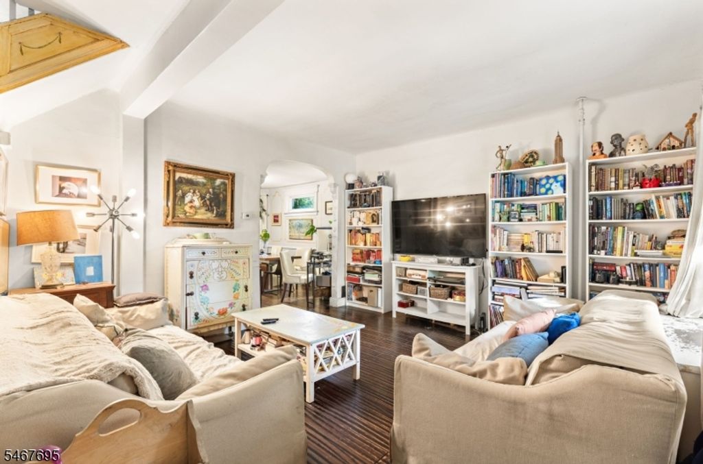268 Midland Ave, River Edge Boro, NJ 07661 — photo 3
