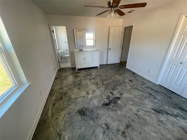 306 S Old Caddo Avenue, Breckenridge, TX 76424