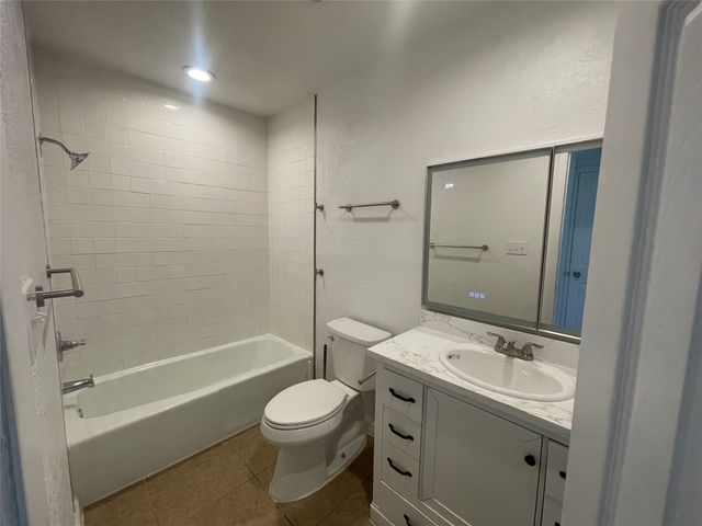 306 S Old Caddo Avenue, Breckenridge, TX 76424